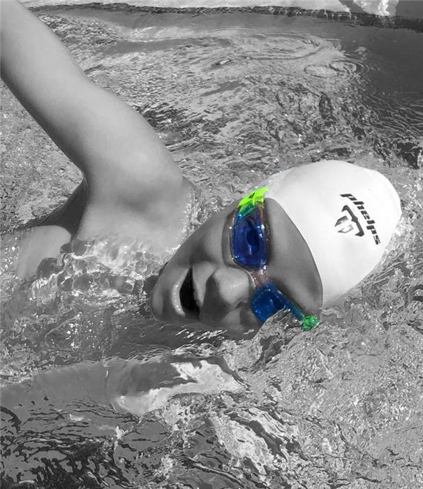Phelps Tiburon Jr Youth Ages 6+ Kids Swim Goggles - 26