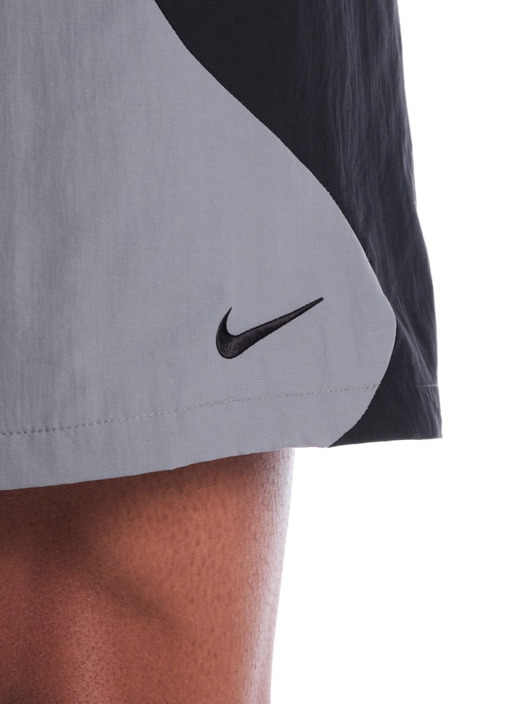 Nike Swim Men's 7" Fully Lined Volley Short - Black alternate image 2