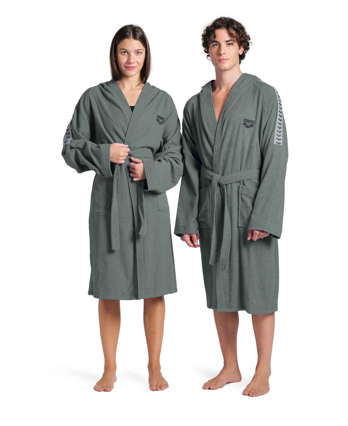 Arena Unisex Team Stripe Bathrobe