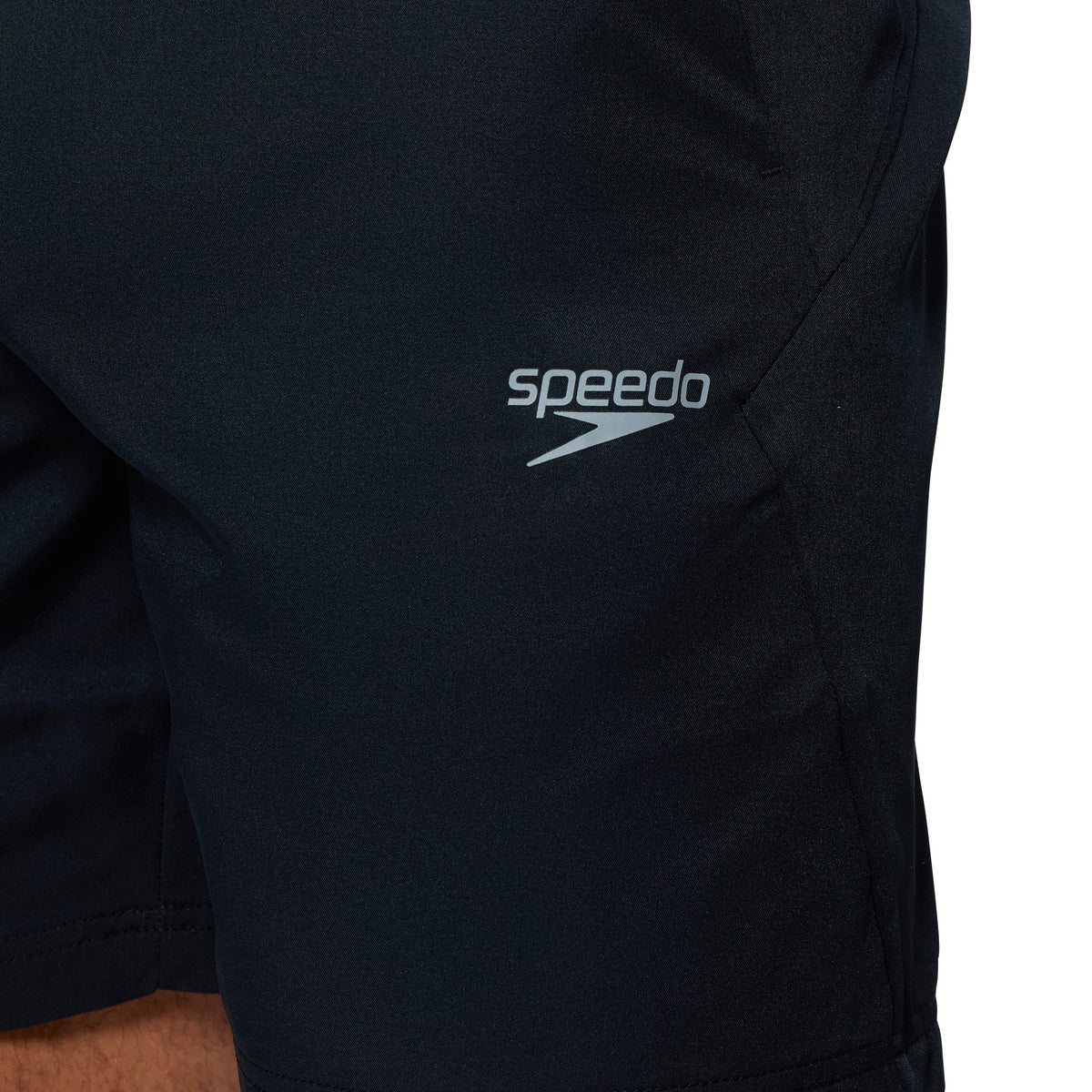Speedo MALE Woven 18inch Warmup Short - TEAM BLACK