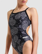 Arena Hydrangea Bouquet Print MaxLife Challenge Back Women's 1-Piece - 24