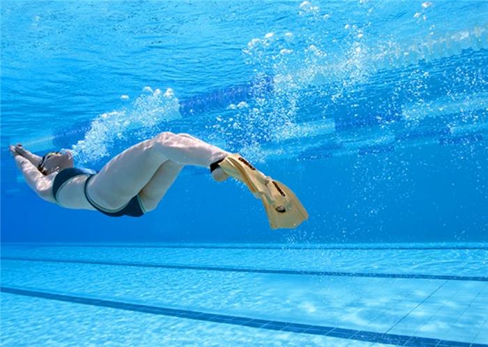 Arena Powerfin Pro II Short Blade Swim Fins - 26