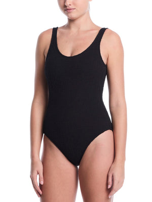 Nike Swim Women's Shoreline Texture Scoop Neck One Piece - Black