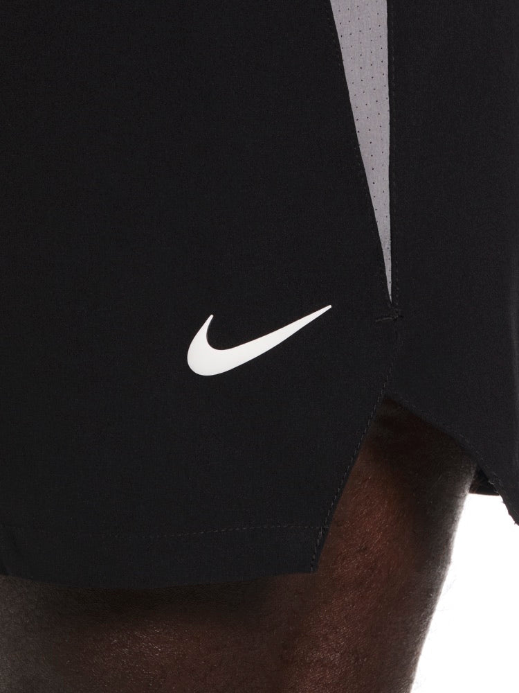 Nike Swim Contend Essential Men's 7" Brief-Lined Volley Short - Black alternate image 2