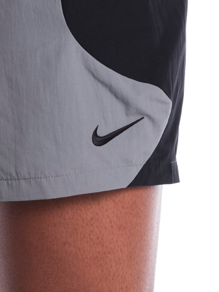 Nike Swim Men's 5" Fully Lined Volley Short - Black alternate image 2