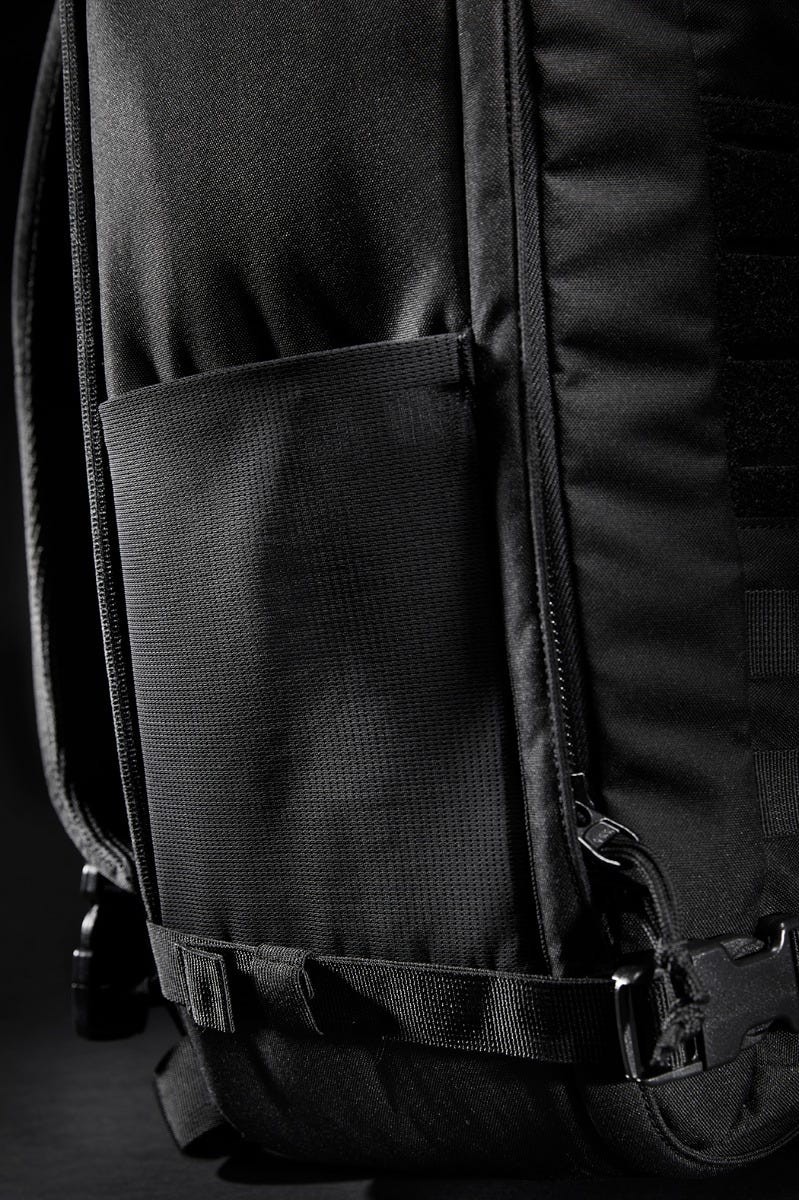 ::001 Black